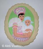 Jana Heimerová při malování marcipánu